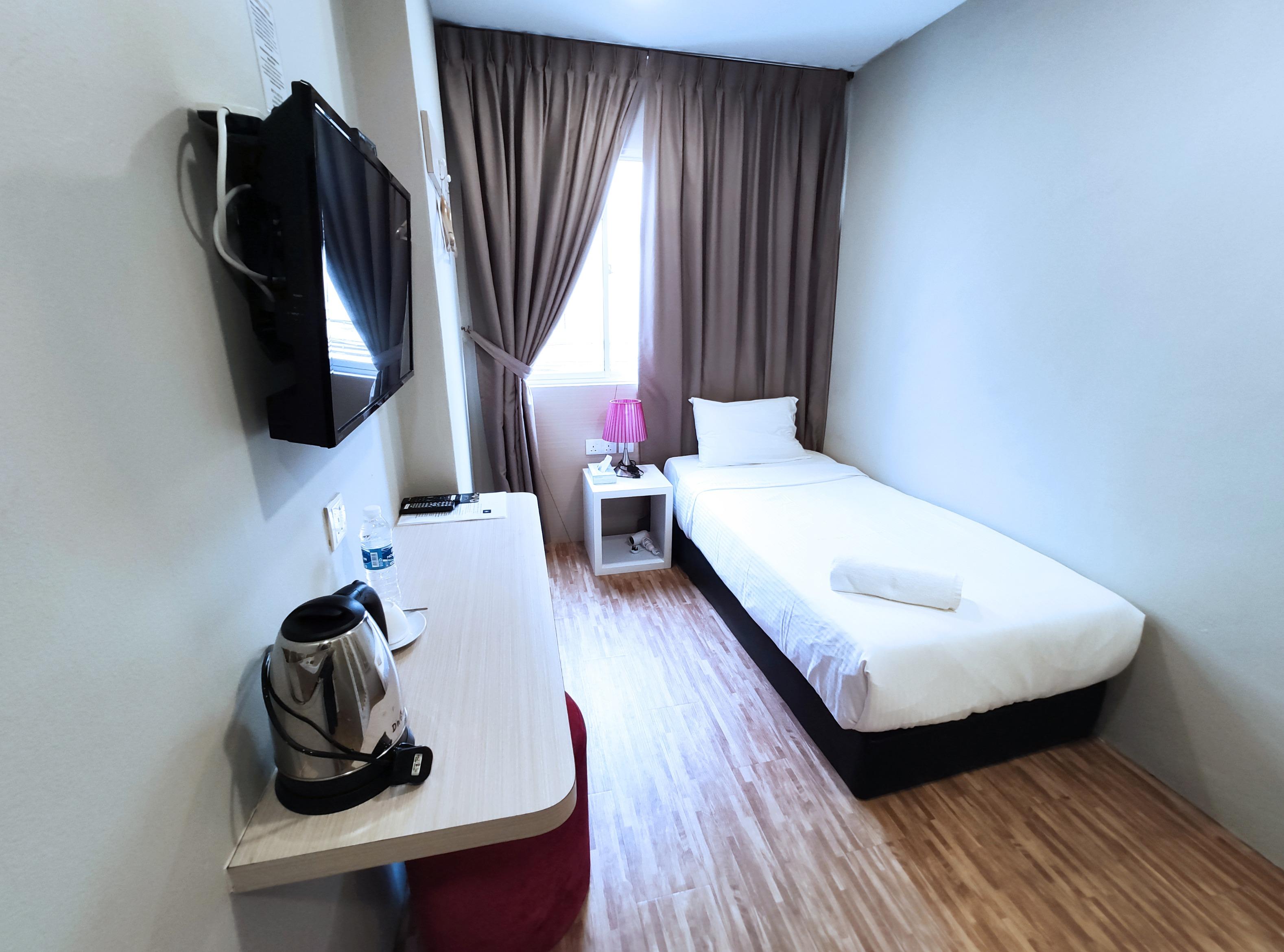 Princess Hotel Pontian Pontian Kecil Extérieur photo