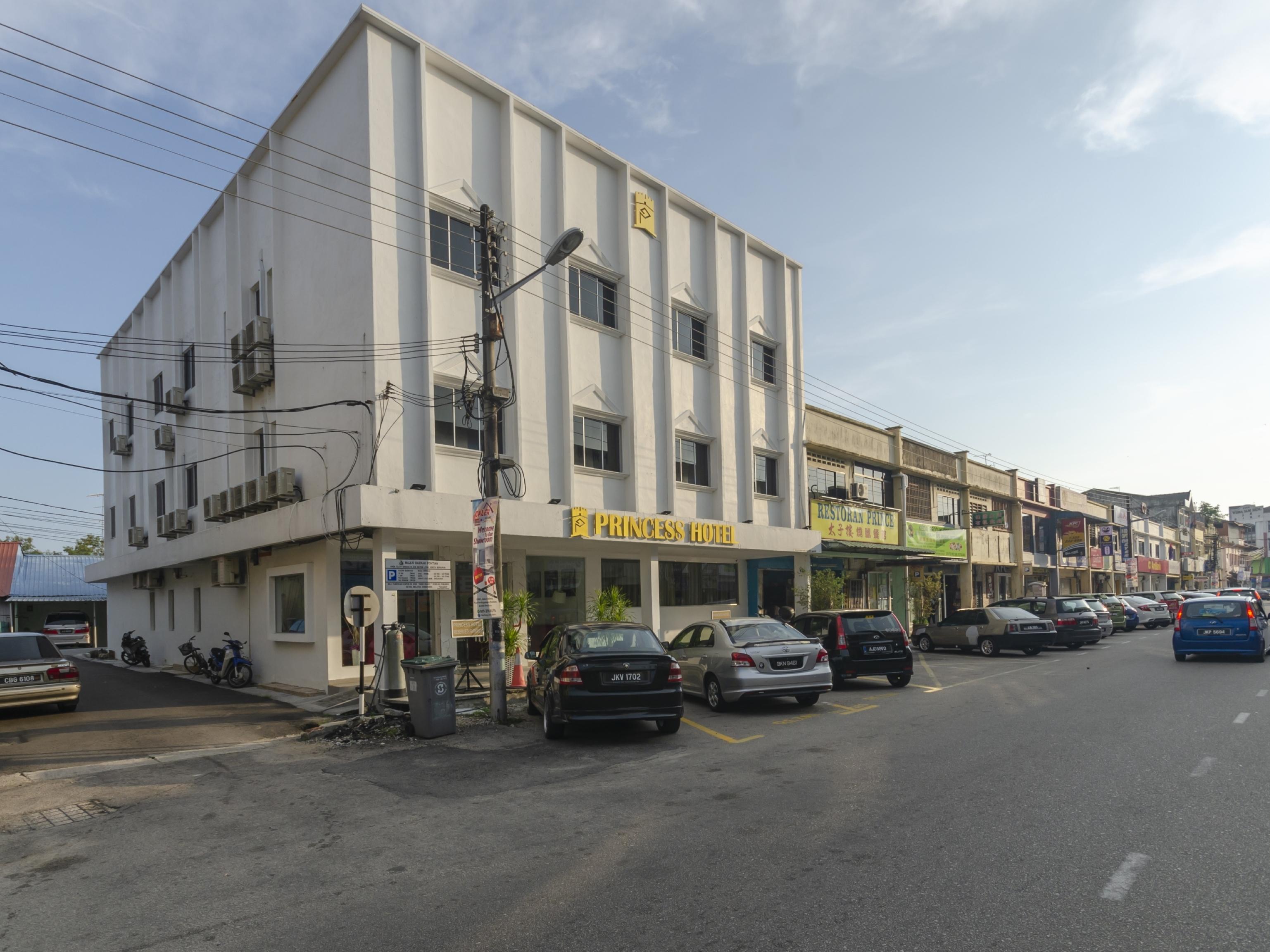 Princess Hotel Pontian Pontian Kecil Extérieur photo
