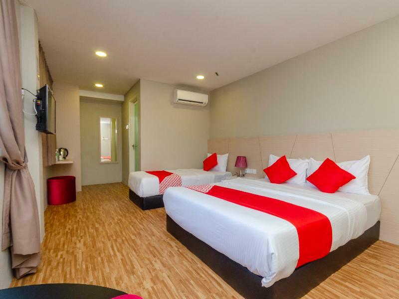 Princess Hotel Pontian Pontian Kecil Extérieur photo